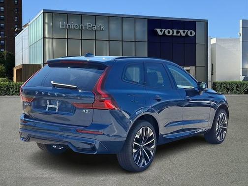 Denim Blue Metallic 2026 Volvo XC60 Ultra