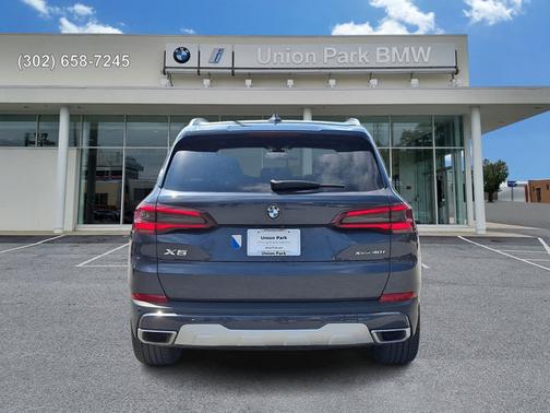 Arctic Gray Metallic 2021 BMW X5 xDrive40i