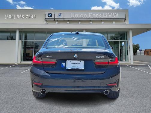 Jet Black 2022 BMW 330 330i xDrive