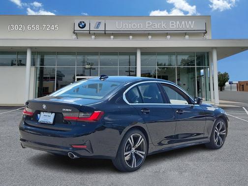 Jet Black 2022 BMW 330 330i xDrive