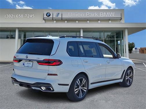 2026 BMW X7 xDrive40i