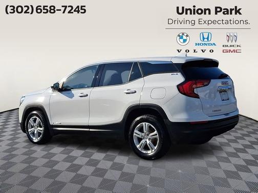 Summit White 2018 GMC Terrain SLE