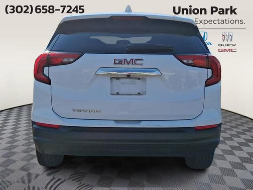 Summit White 2018 GMC Terrain SLE