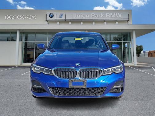 2019 BMW 330 i xDrive
