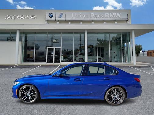 2019 BMW 330 i xDrive