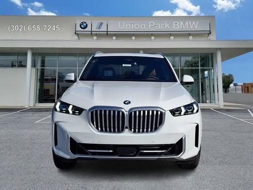 Alpine White 2026 BMW X5 xDrive50e