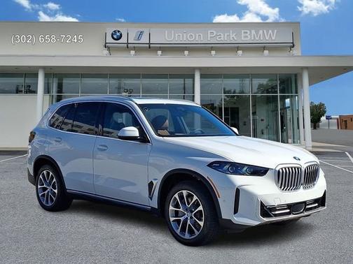 Alpine White 2026 BMW X5 xDrive50e