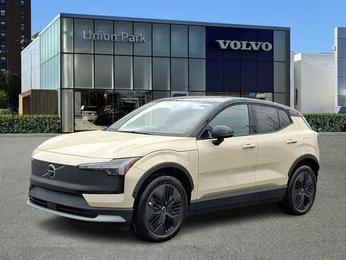 2026 Volvo EX30 Cross Country Ultra