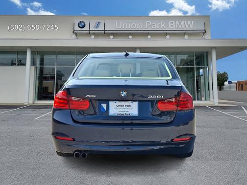 Imperial Blue Metallic - A89 2015 BMW 328 i xDrive