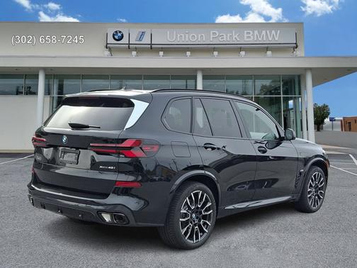 Black Sapphire Metallic 2026 BMW X5 xDrive40i