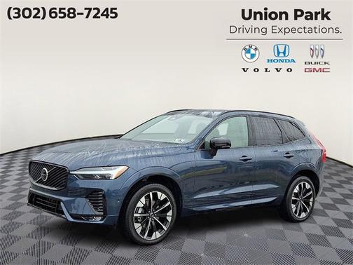 2026 Volvo XC60 Plus