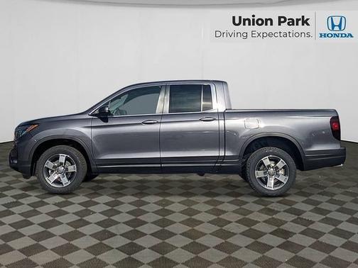 Modern Steel Metallic 2026 Honda Ridgeline RTL