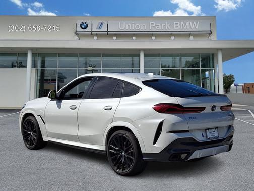 Mineral White Metallic 2024 BMW X6 xDrive40i