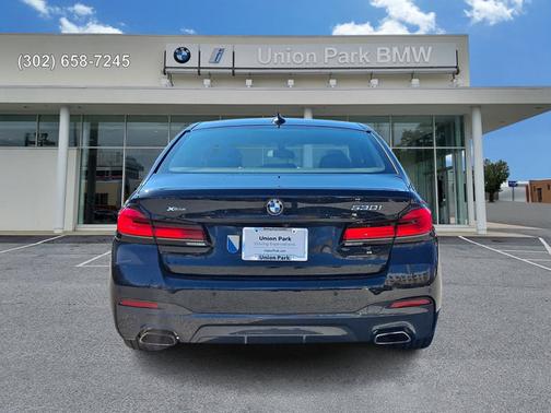 Black Sapphire Metallic 2023 BMW 530 530i xDrive