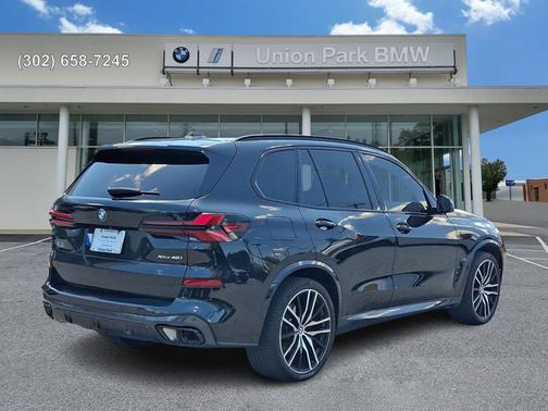 Black Sapphire Metallic 2024 BMW X5 xDrive40i