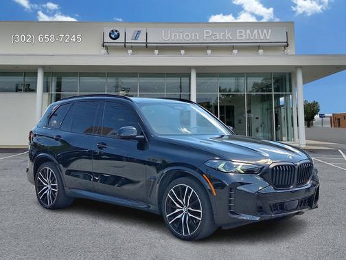 Black Sapphire Metallic 2024 BMW X5 xDrive40i