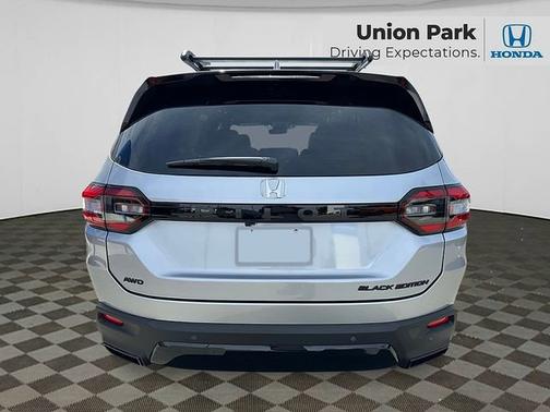 Solar Silver Metallic 2026 Honda Pilot Black Edition