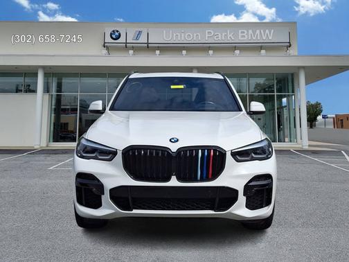 Alpine White 2023 BMW X5 M50i