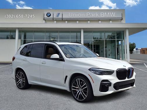 Alpine White 2023 BMW X5 M50i