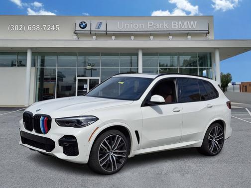 Alpine White 2023 BMW X5 M50i
