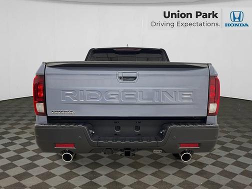 Sonic Gray Pearl 2026 Honda Ridgeline Black Edition