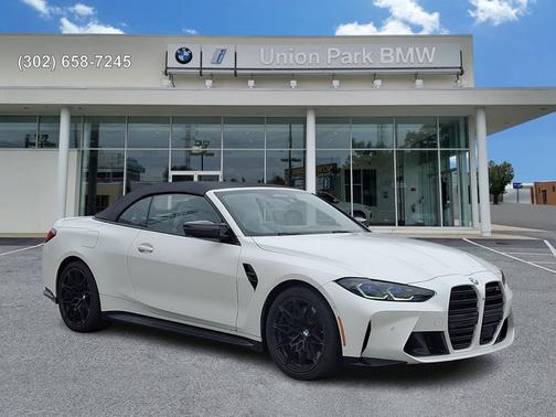 Frozen Brilliant White Metallic 2024 BMW M4 Competition xDrive