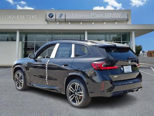 Black Sapphire Metallic 2026 BMW X1 xDrive28i