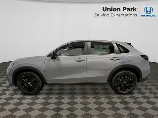 Urban Gray Pearl 2026 Honda HR-V Sport