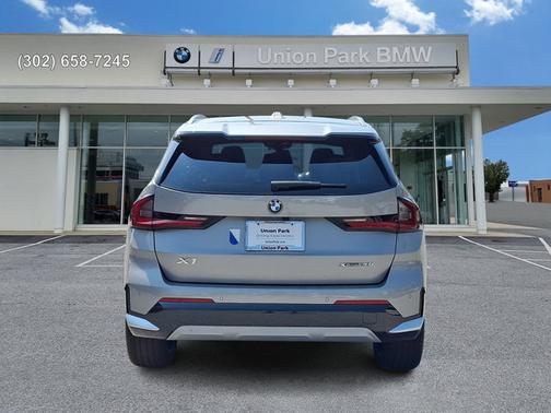 Space Silver Metallic 2024 BMW X1 xDrive28i