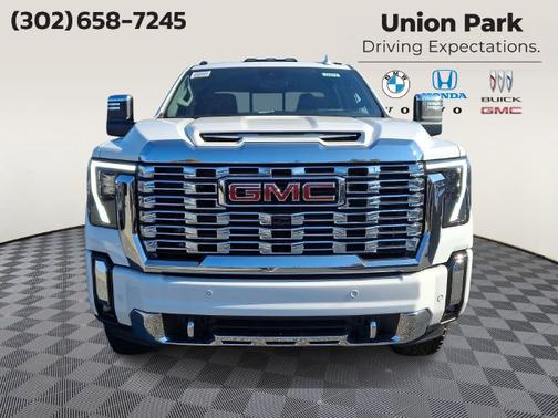 Summit White 2026 GMC Sierra 2500 Denali