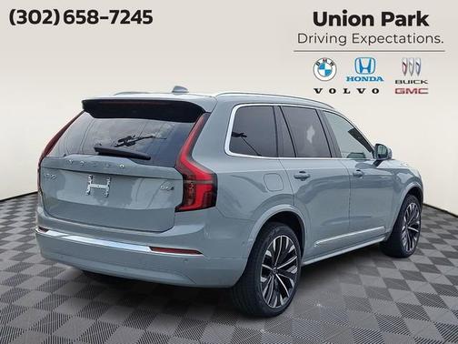 Vapour Grey Metallic 2026 Volvo XC90 Plus