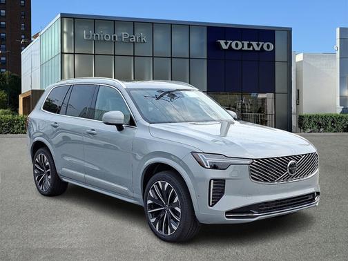 Vapour Grey Metallic 2026 Volvo XC90 Plus