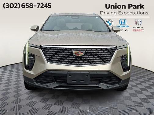 Latte Metallic 2024 Cadillac XT4 AWD Luxury