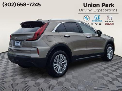 Latte Metallic 2024 Cadillac XT4 AWD Luxury