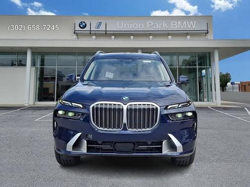Tanzanite Blue II Metallic 2027 BMW X7 xDrive40i