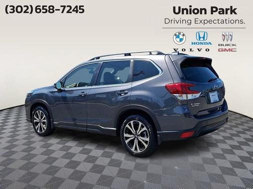 Magnetite Gray Metallic 2022 Subaru Forester Limited