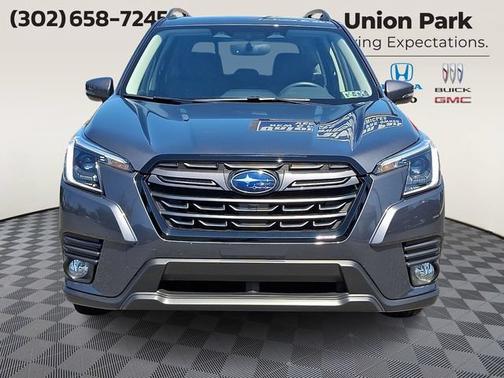 Magnetite Gray Metallic 2022 Subaru Forester Limited