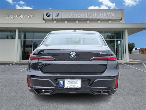 2025 BMW 760 760i xDrive