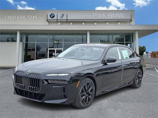 2025 BMW 760 760i xDrive