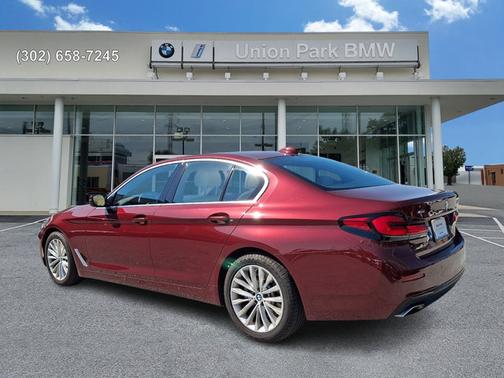 Aventurin Red Metallic 2023 BMW 530 530i xDrive