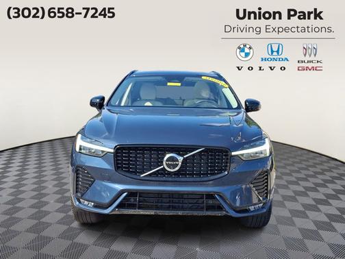 Denim Blue Metallic 2024 Volvo XC60 Plus Dark Theme