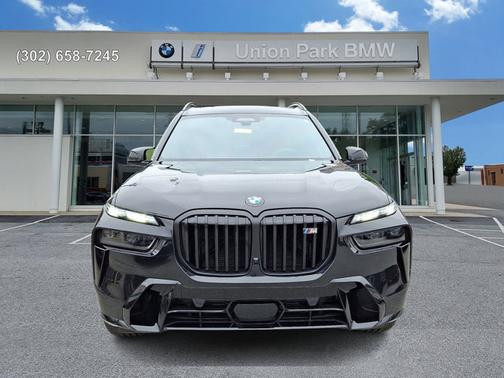 2024 BMW X7 M60i