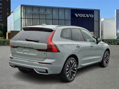 2026 Volvo XC60 Ultra
