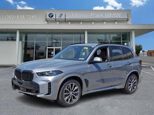 Skyscraper Grey Metallic 2026 BMW X5 xDrive40i