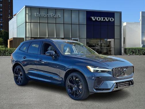 Denim Blue Metallic 2027 Volvo XC60 Plug-In Hybrid Ultra Black Edition