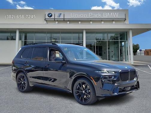 Black Sapphire Metallic 2027 BMW X7 xDrive40i