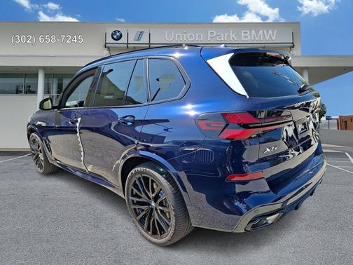 Tanzanite Blue II Metallic 2026 BMW X5 xDrive40i