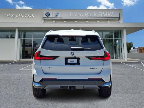 Alpine White 2026 BMW X1 xDrive28i