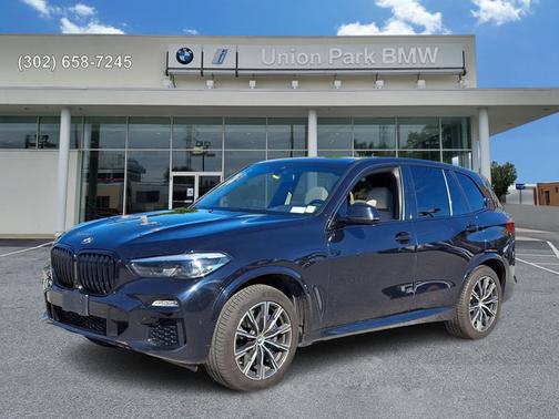 Carbon Black Metallic 2020 BMW X5 M50i