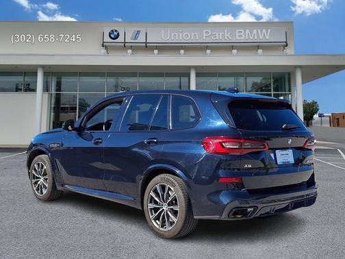 Carbon Black Metallic 2020 BMW X5 M50i